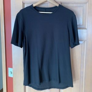 Men’s Large lululemon Waffle Knit Shirt